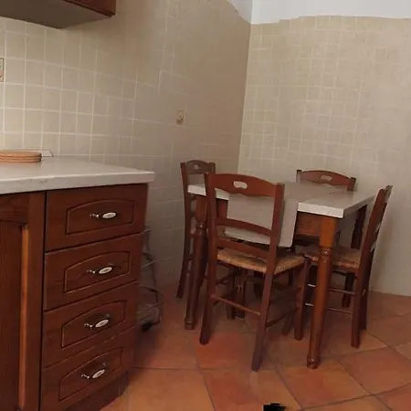 Capponi Apartment