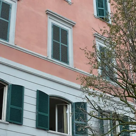 Capponi Apartment