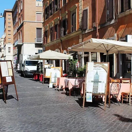 Apartment Capponi Rome